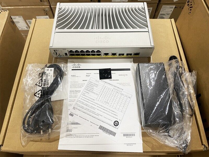 Cisco Catalyst 9200CX Compact Switch 12-Port PoE Cisco Catalyst 9200CX Compact Switch 12-Port PoE